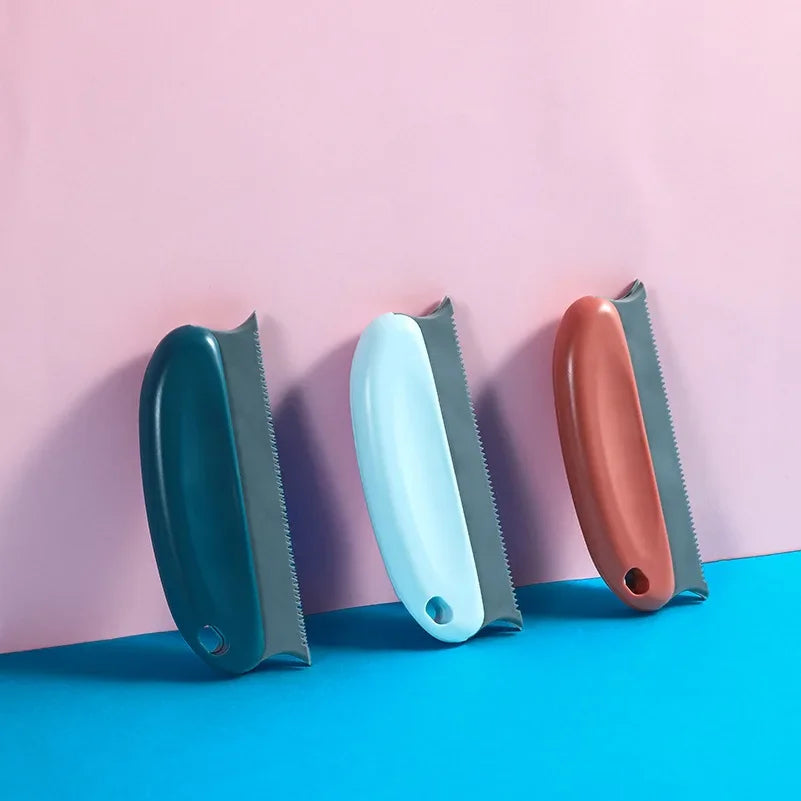 Pet Hair Cleaning Brush Dog Cat Hair Remover Pet Hair Detailer for Cars Furniture Carpets Clothes Pet Beds Chairs